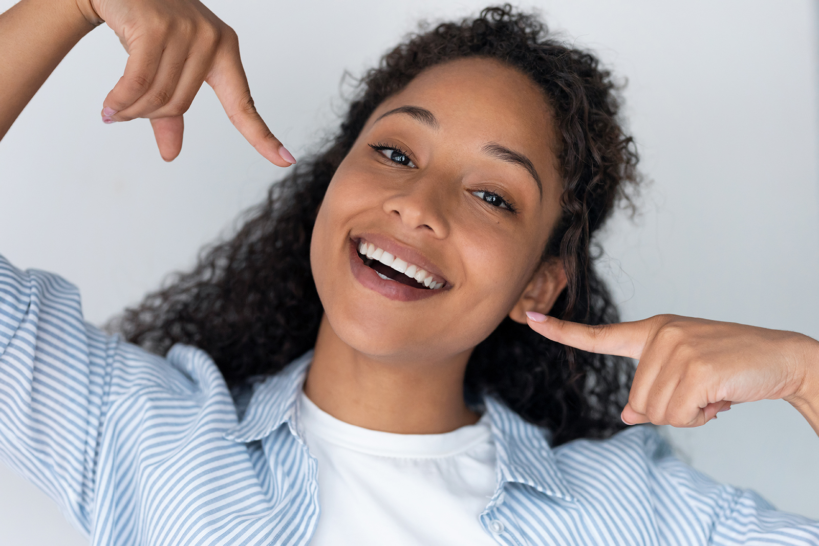 New Day Dentistry | Dentures, Veneers and Dental Fillings